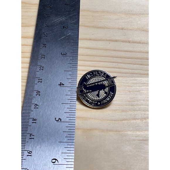 NC HOSA District Finalist Pin Gold & Blue Metal Round Lapel Badge - Picture 3 of 3